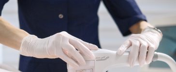 SMAS-ліфтинг у Києві: чи дійсно це альтернатива операції?